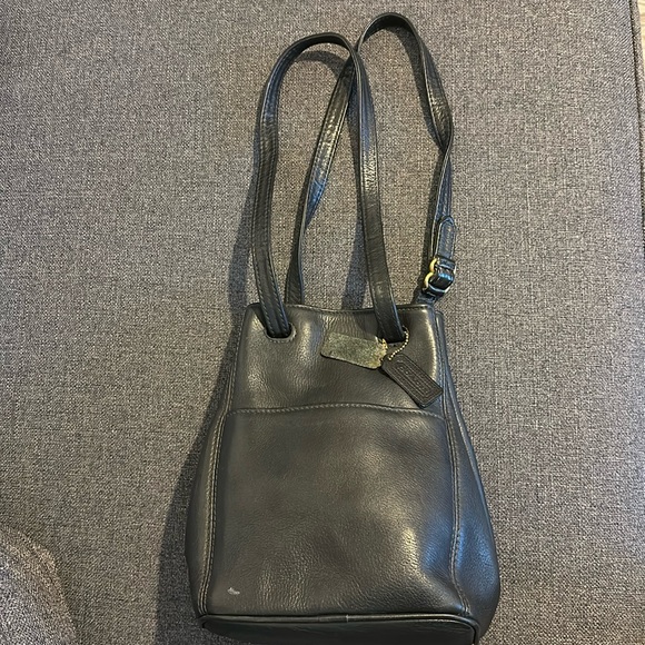 Vintage coach - Picture 1 of 2